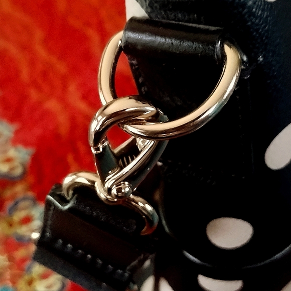 Kate Spade tan and black polka dot diaper bag with clip on strap (slightly used) - Picture 5 of 6